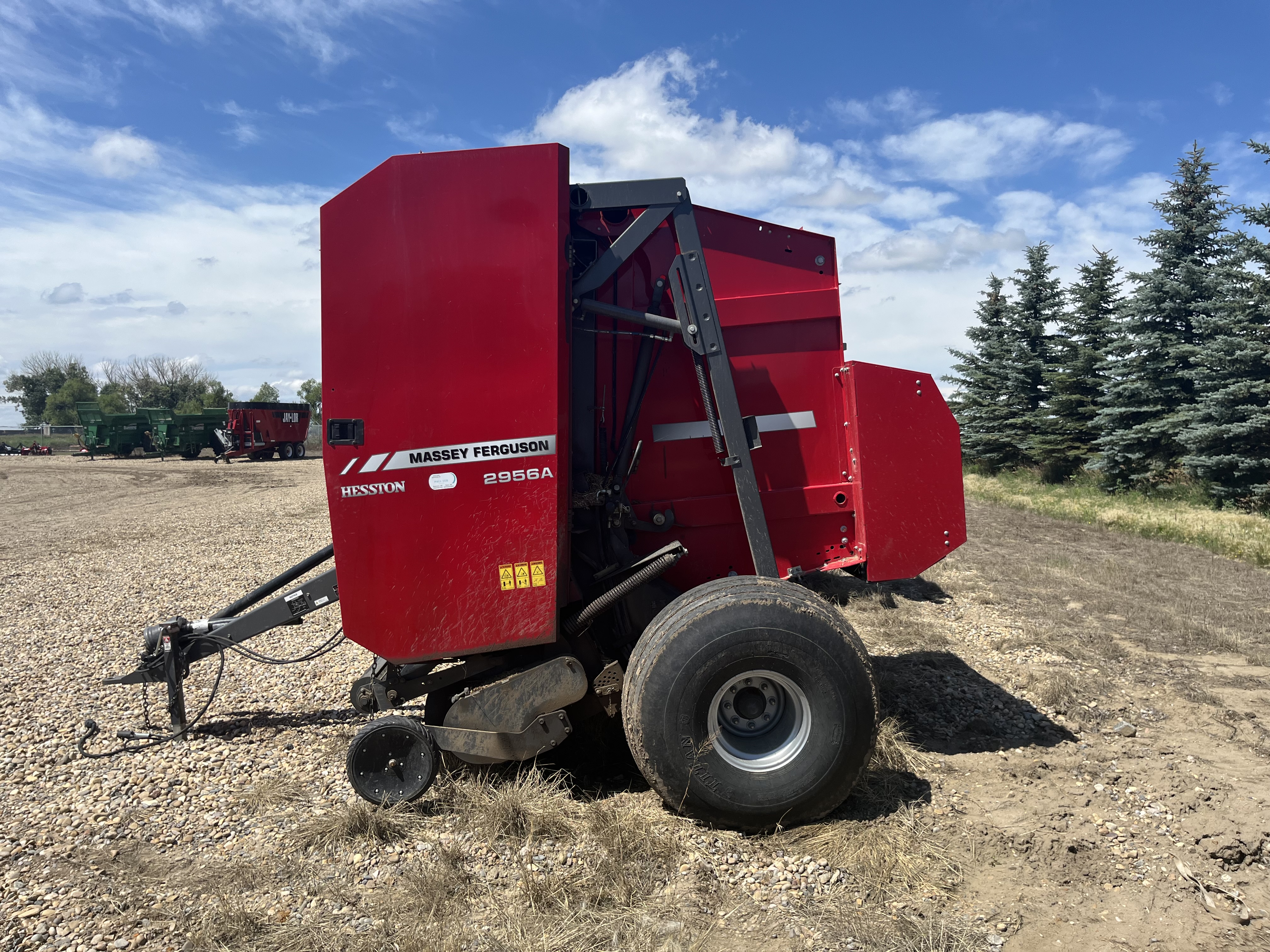 Massey Ferguson 2956 Baler/Round
