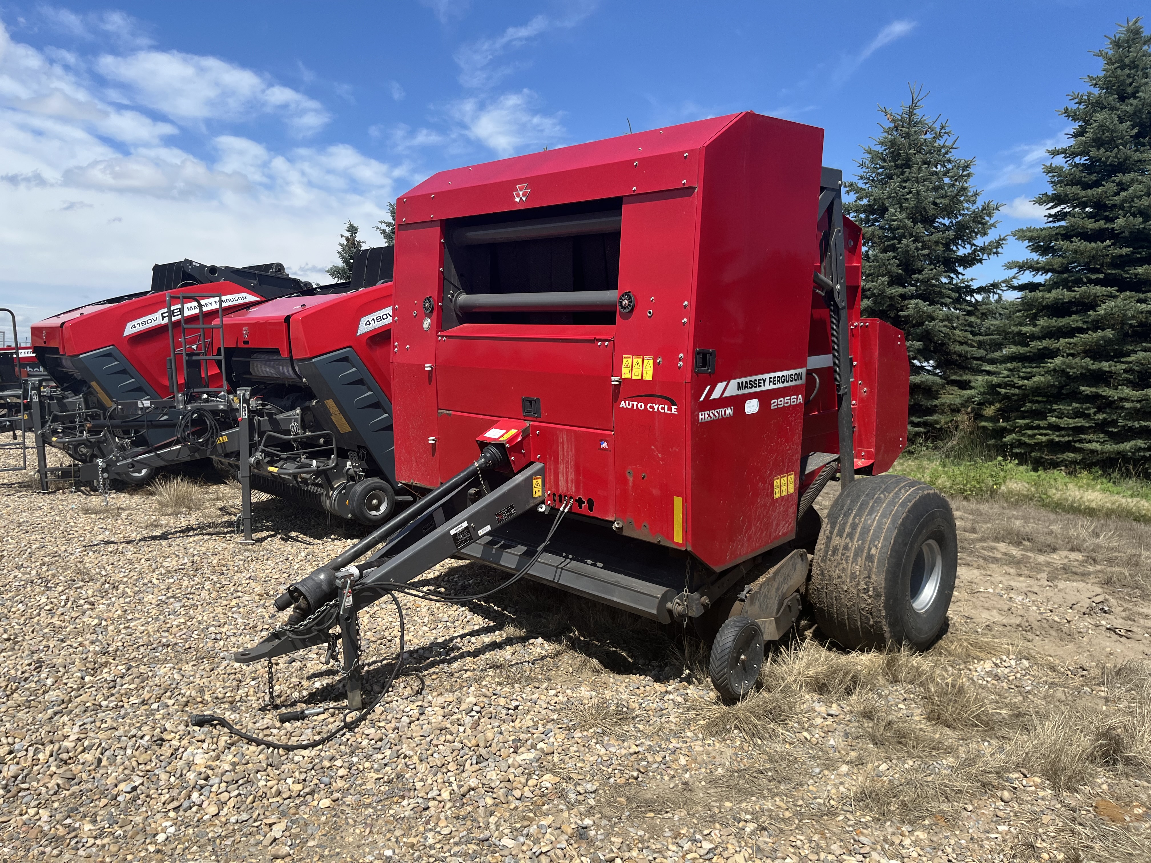 Massey Ferguson 2956 Baler/Round