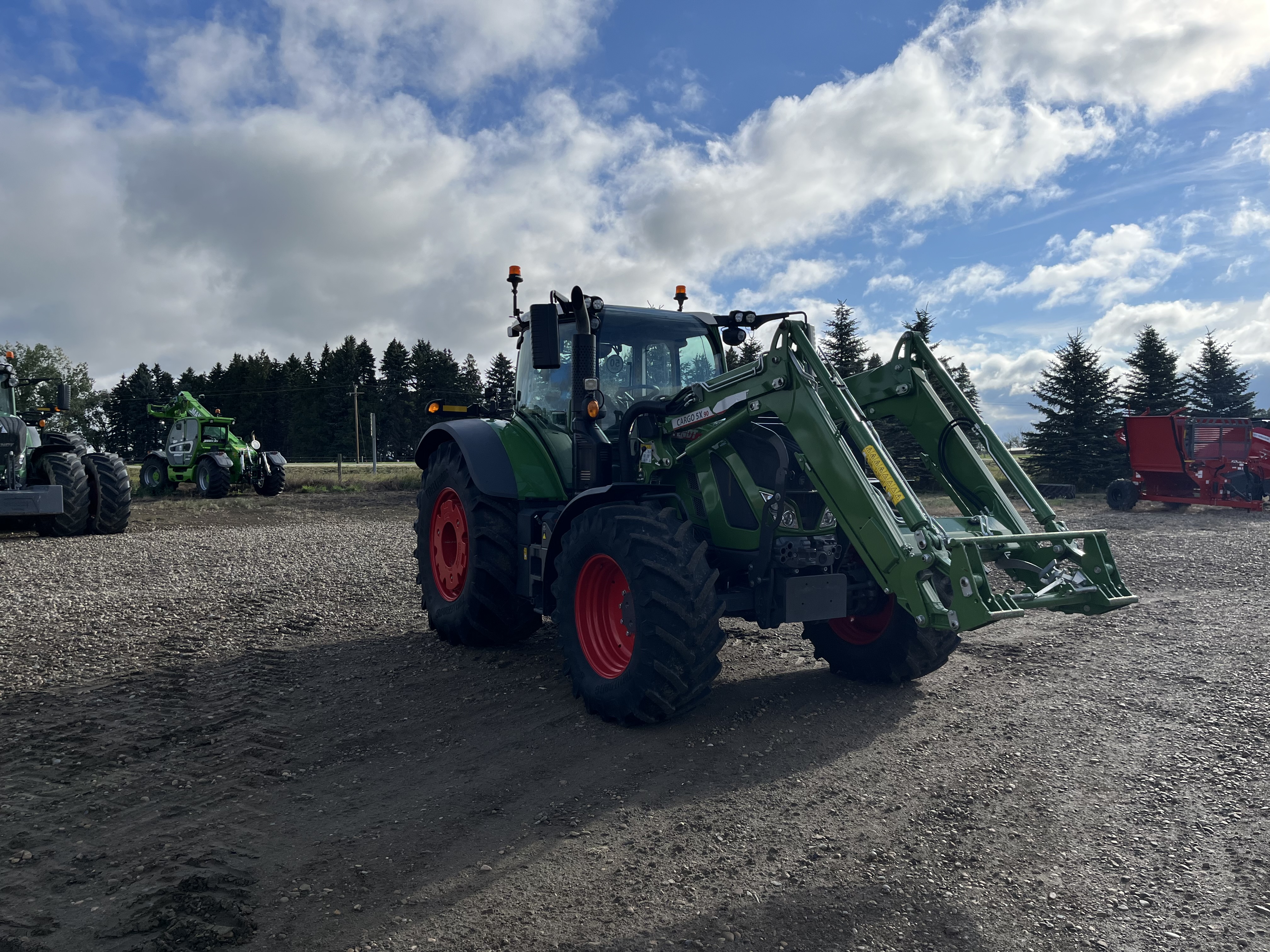 2023 Fendt 724 Gen6 Tractor
