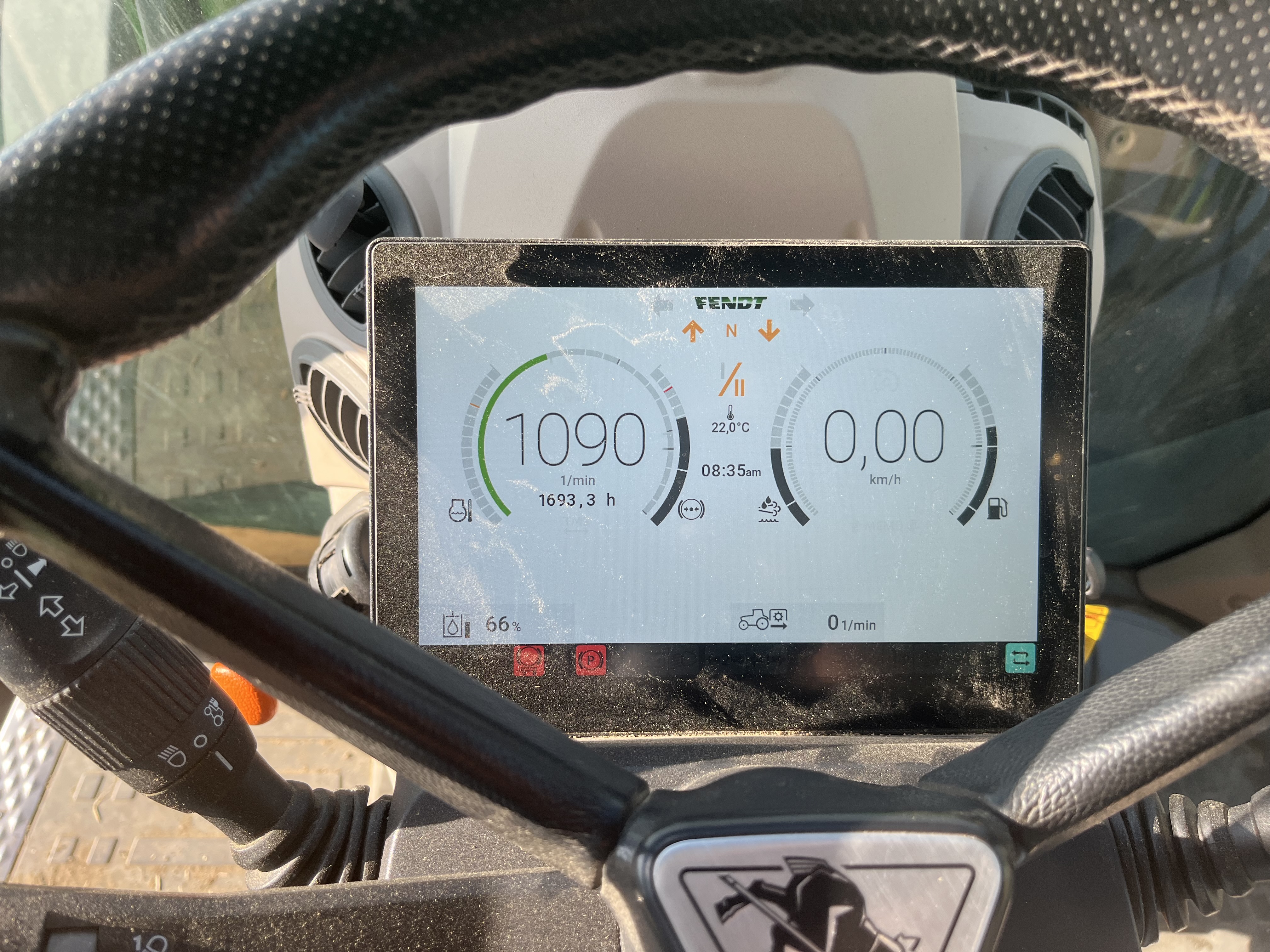 2021 Fendt 724 Gen6 Tractor