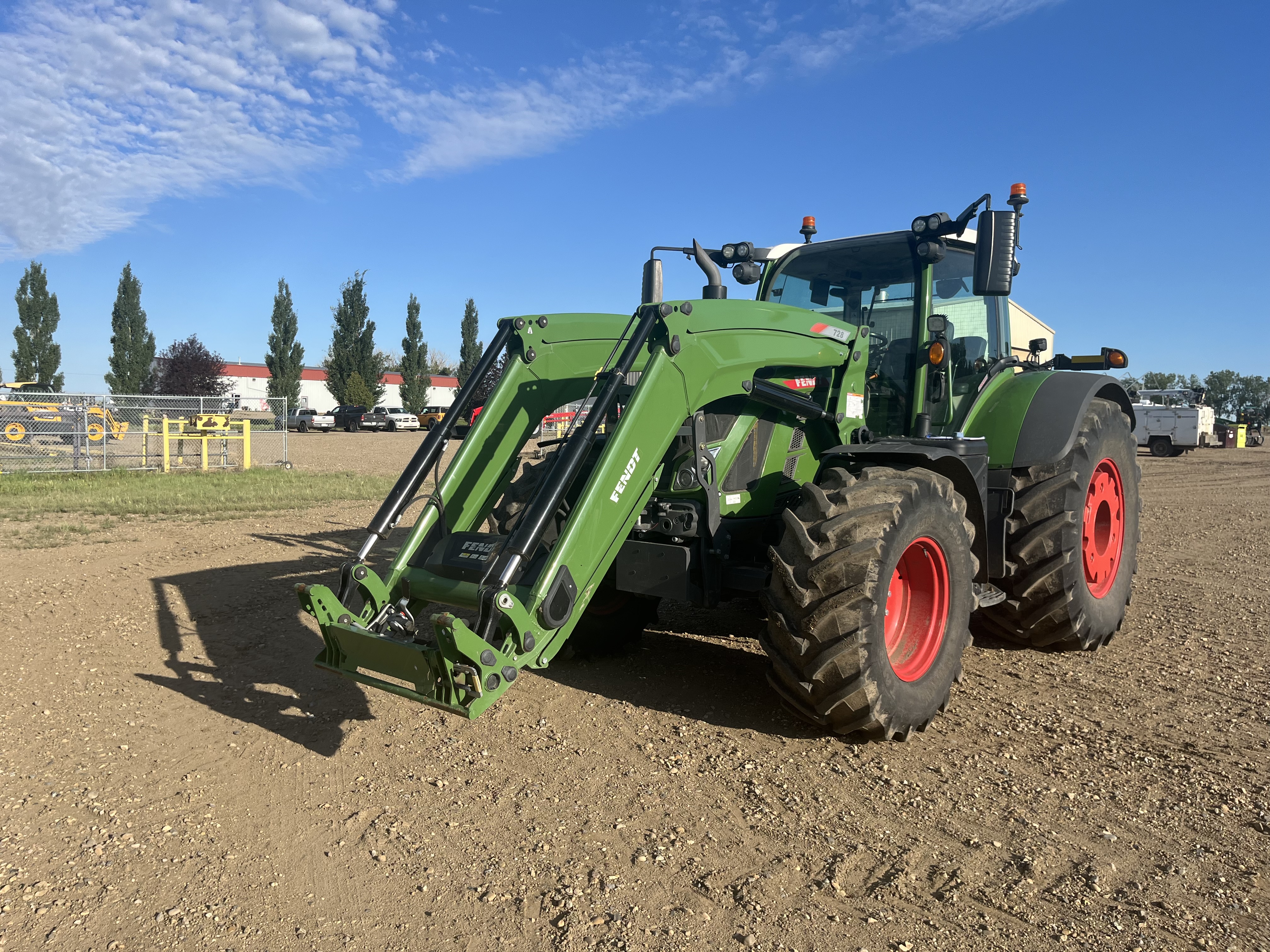 2021 Fendt 724 Gen6 Tractor