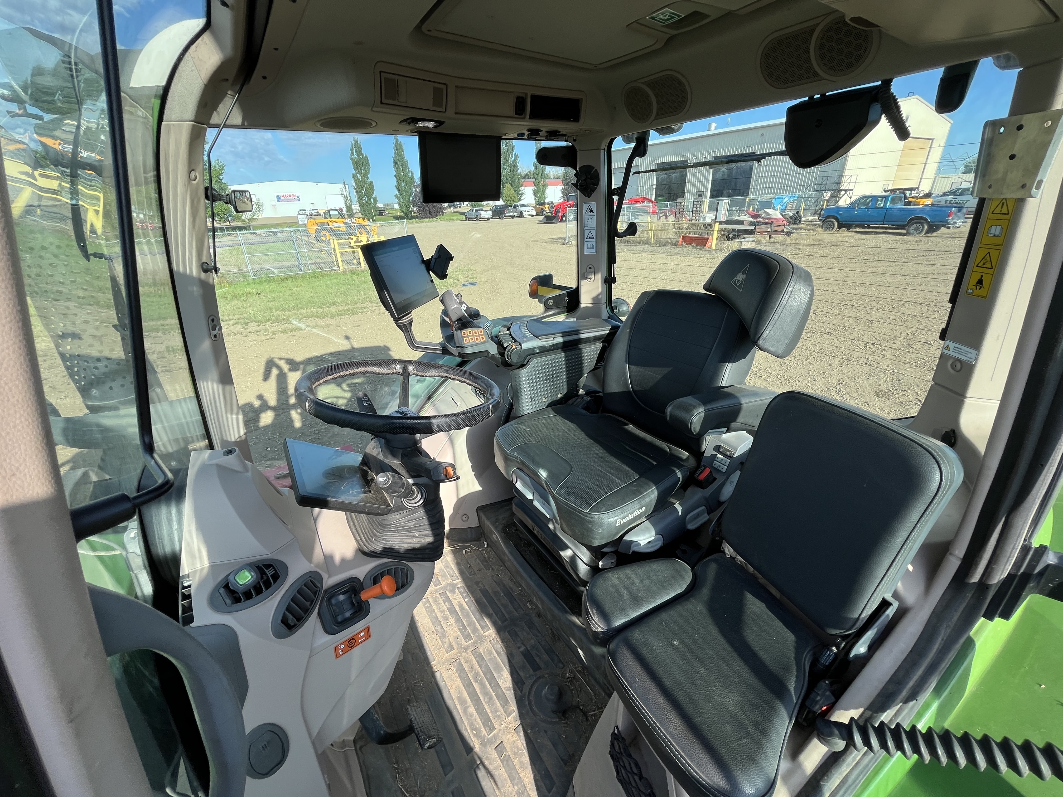 2021 Fendt 724 Gen6 Tractor
