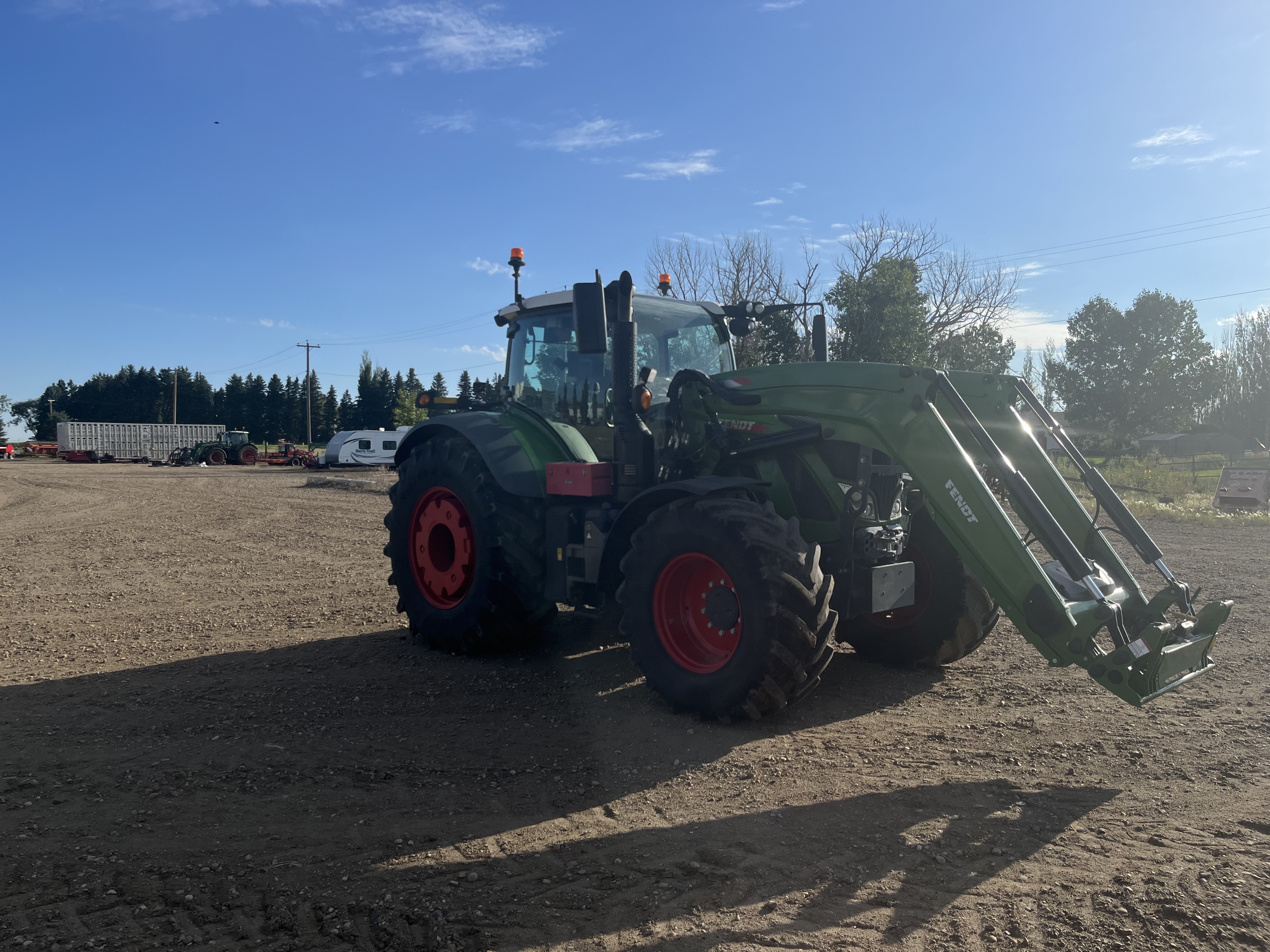 2021 Fendt 724 Gen6 Tractor
