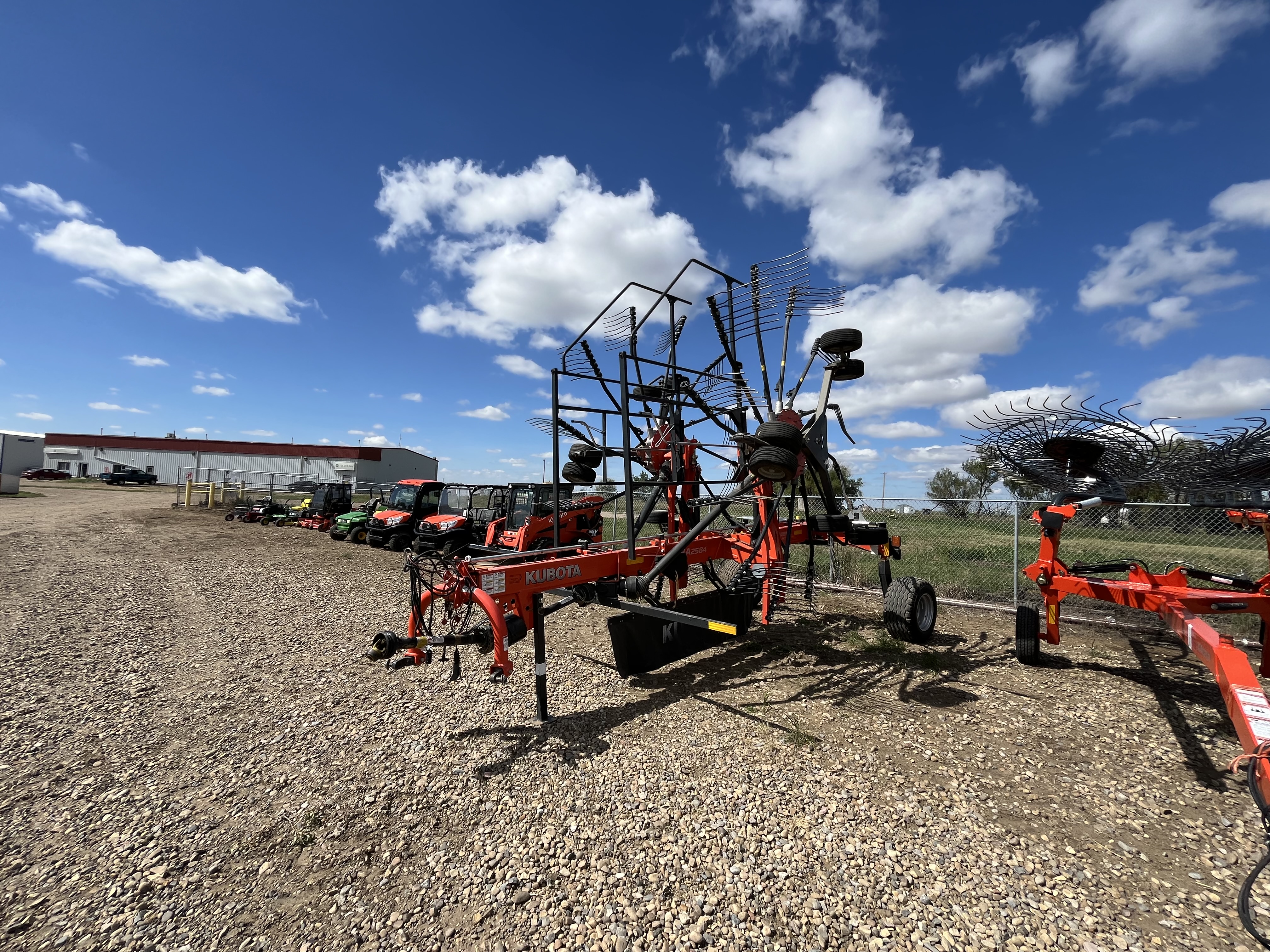 2019 Kubota RA2584 Rake