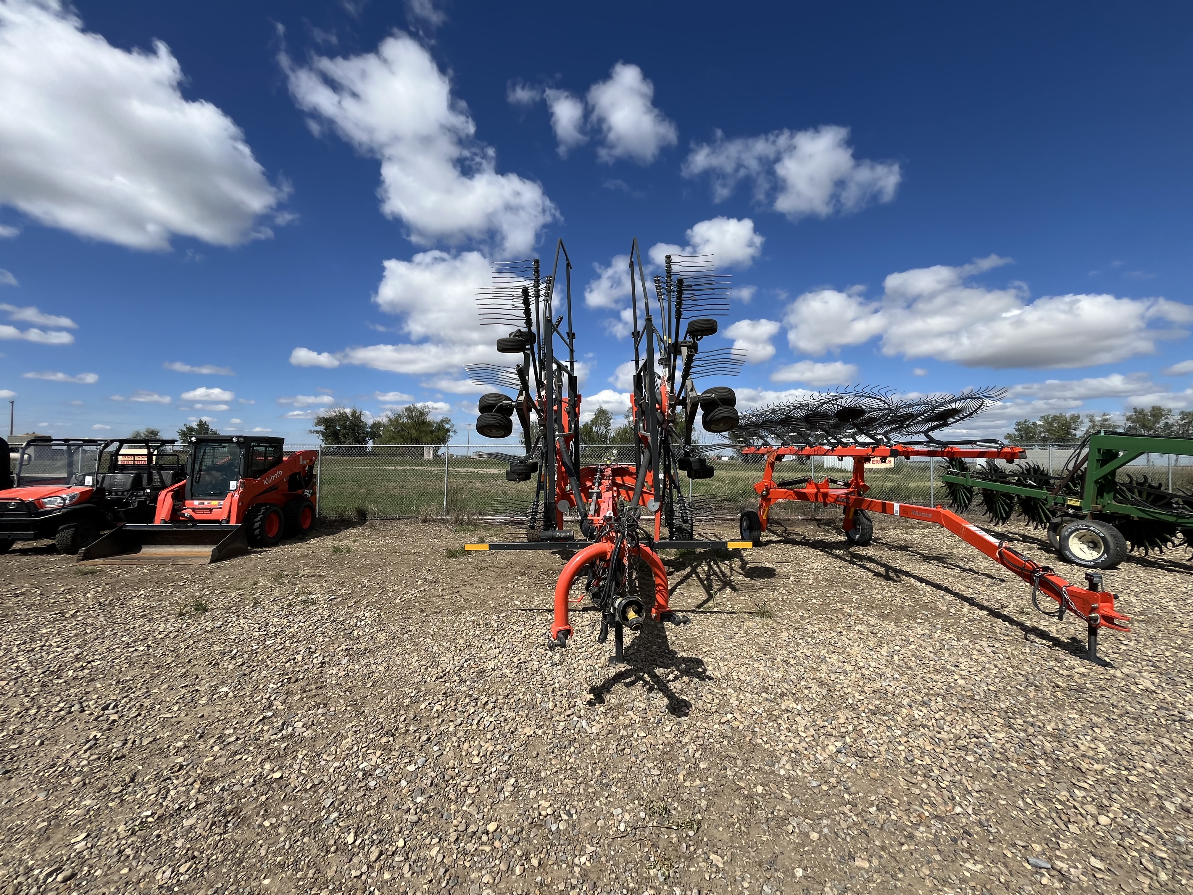 2019 Kubota RA2584 Rake