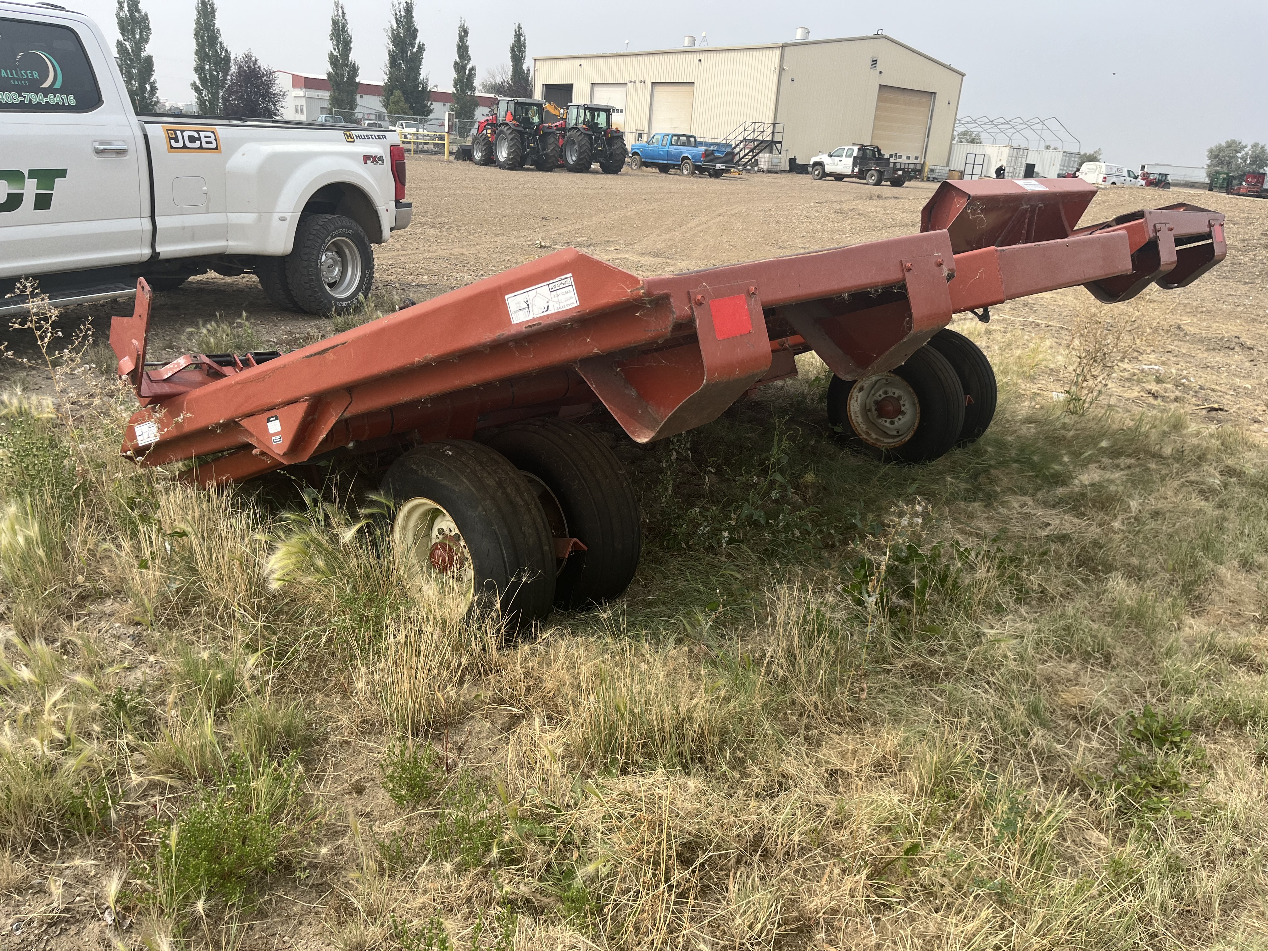 2000 Hesston 4910 Bale Accumulator
