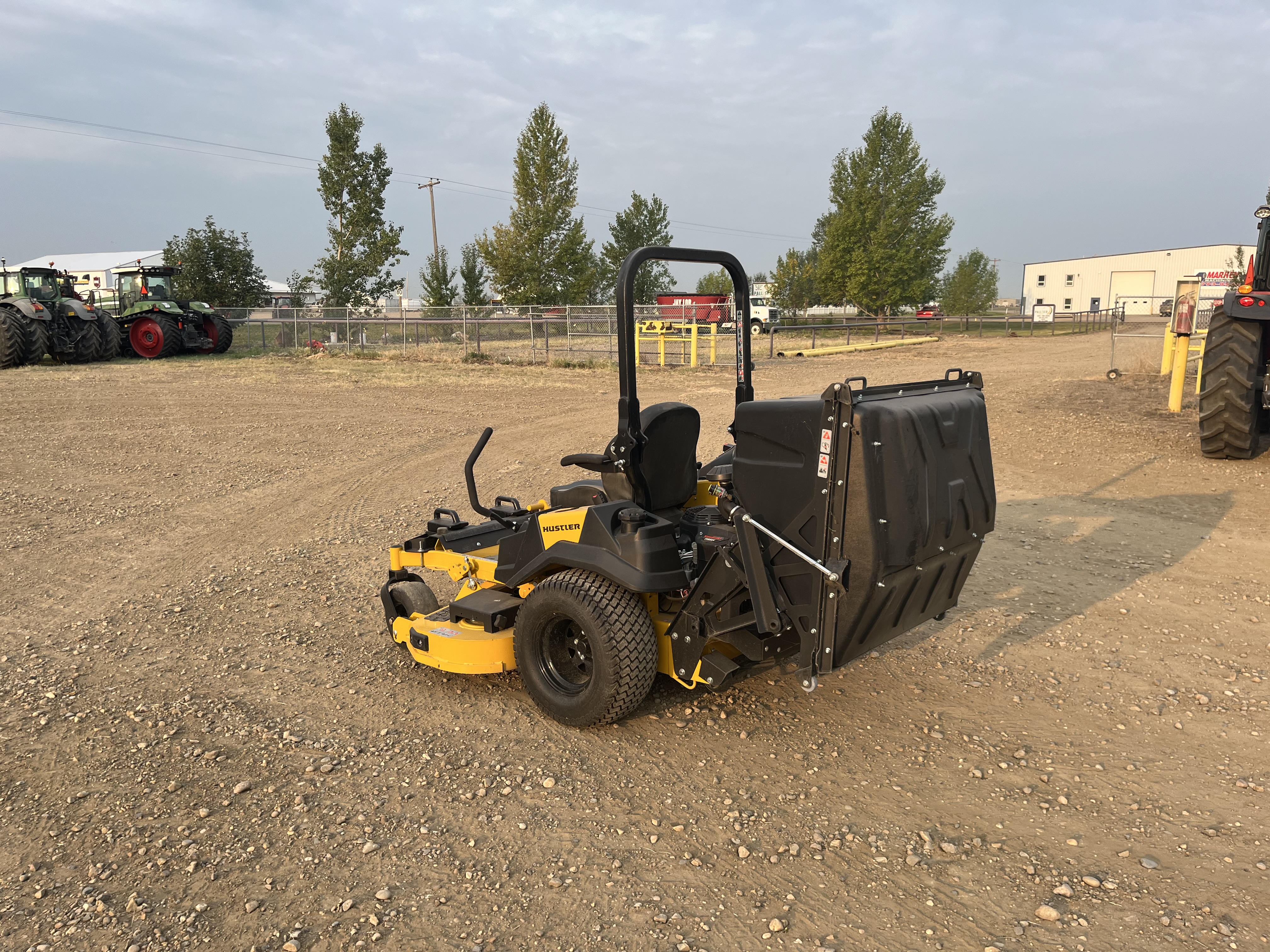 2024 Hustler Excel Hustler X-One GXV690 Mower/Zero Turn