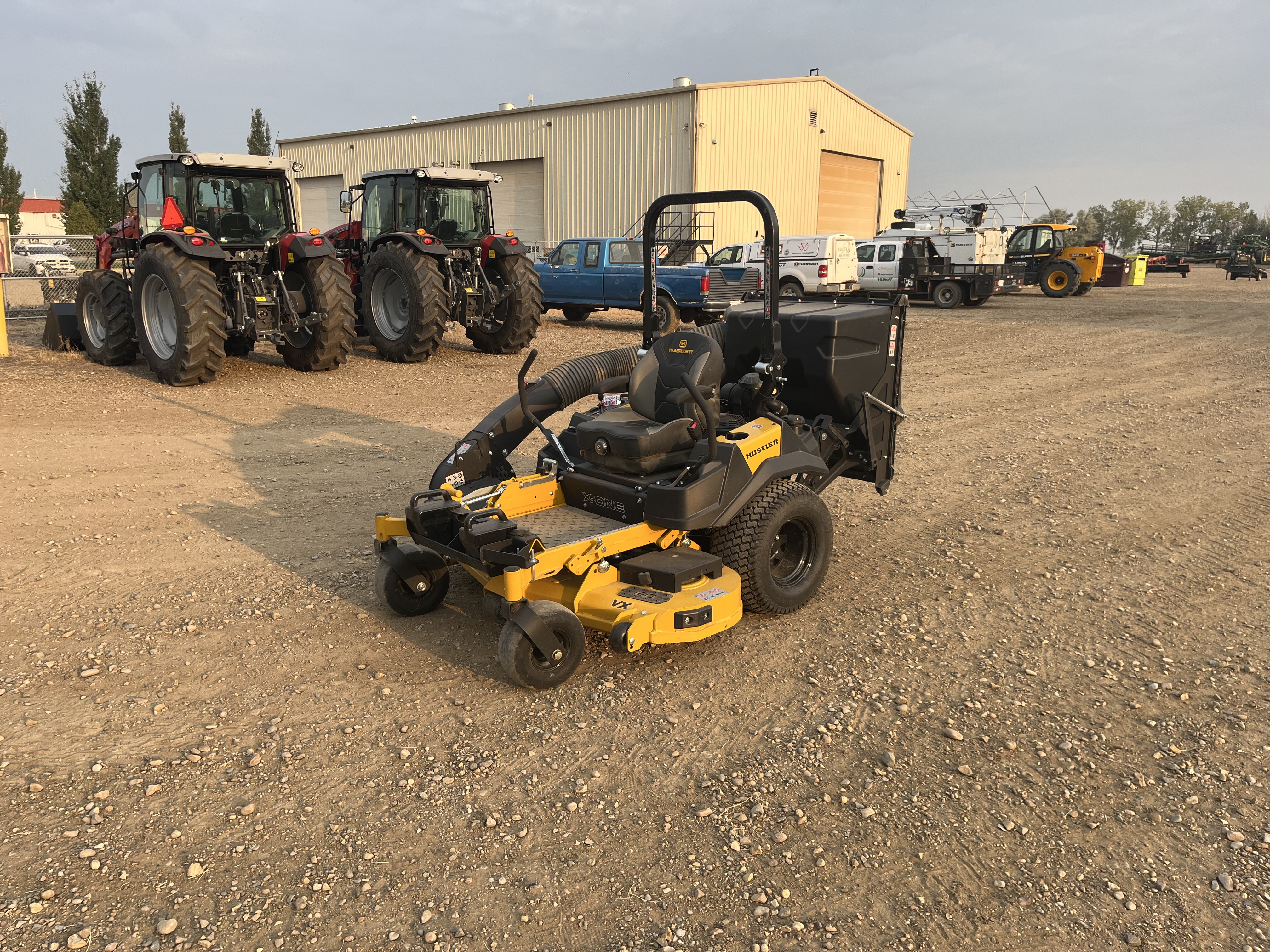 2024 Hustler Excel Hustler X-One GXV690 Mower/Zero Turn