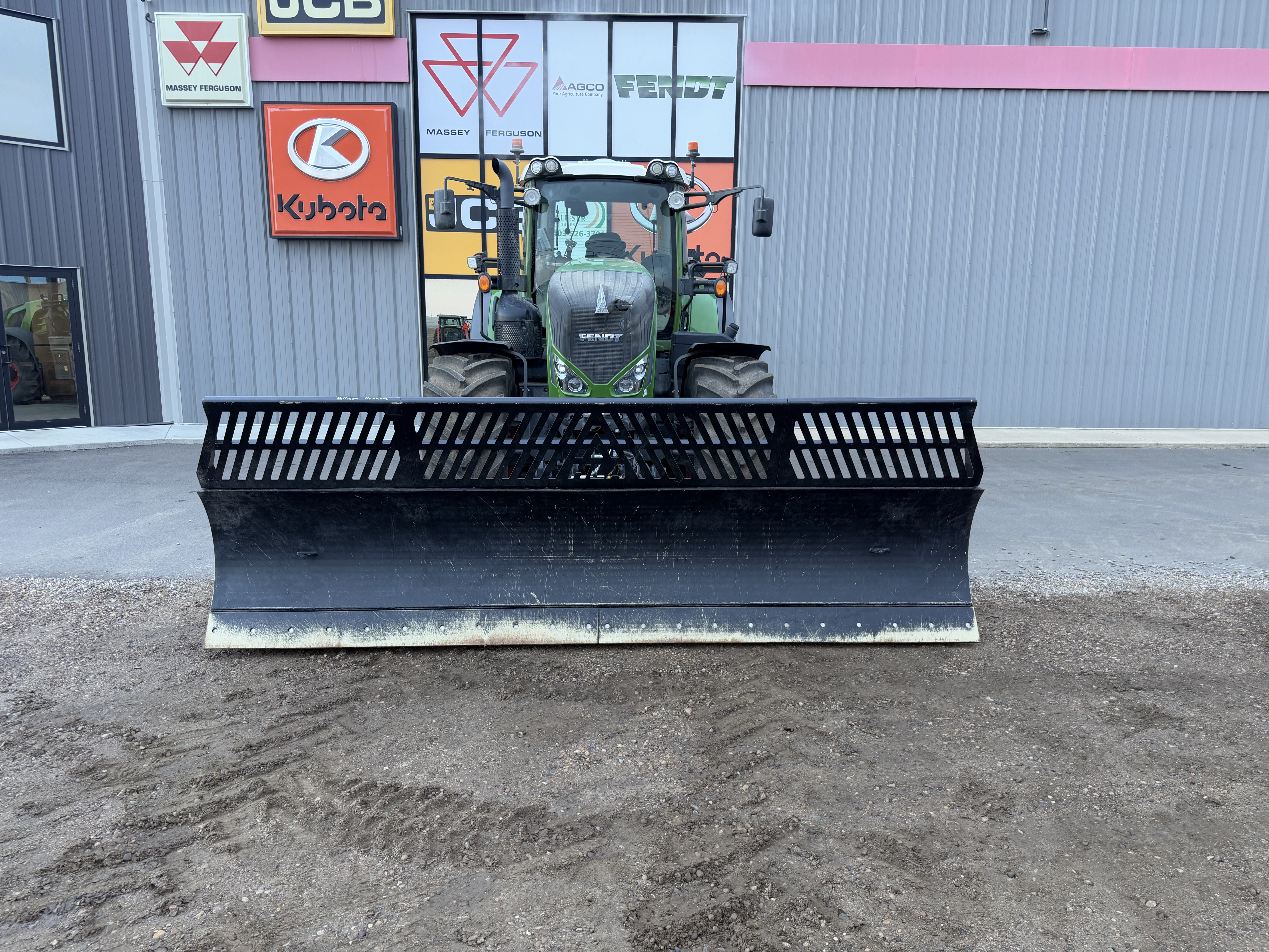 2023 Fendt 828S4 Tractor