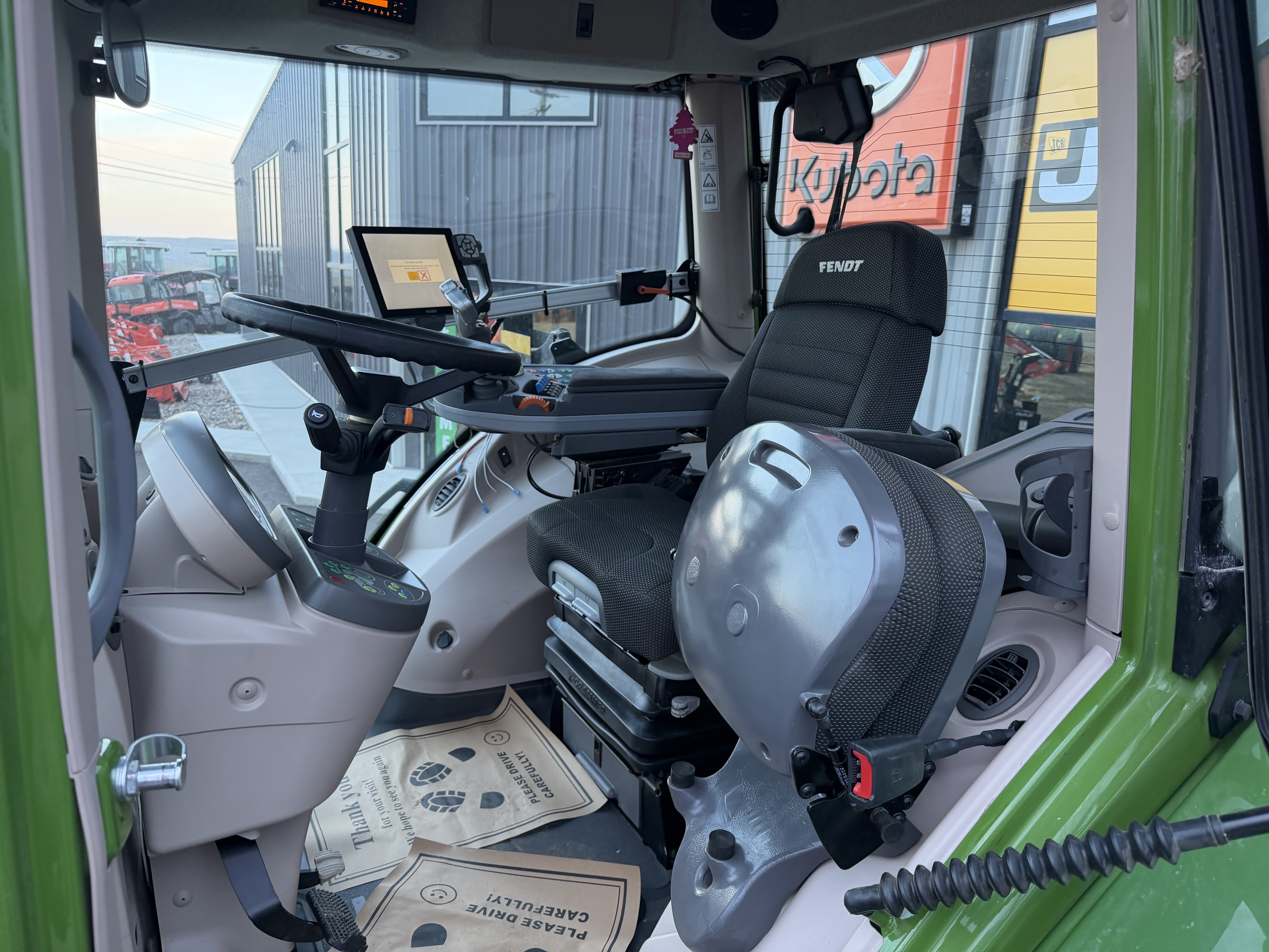 2023 Fendt 828S4 Tractor