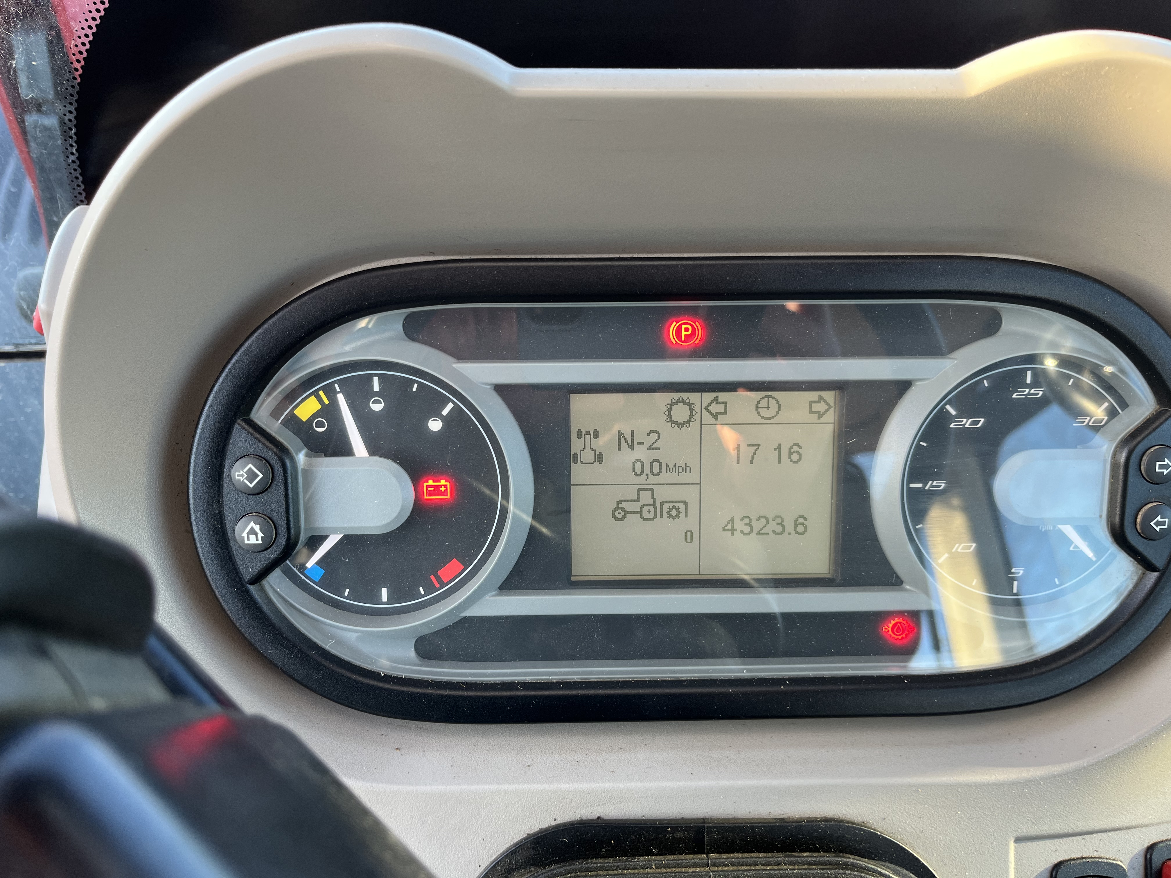 2006 Massey Ferguson 7495 Tractor