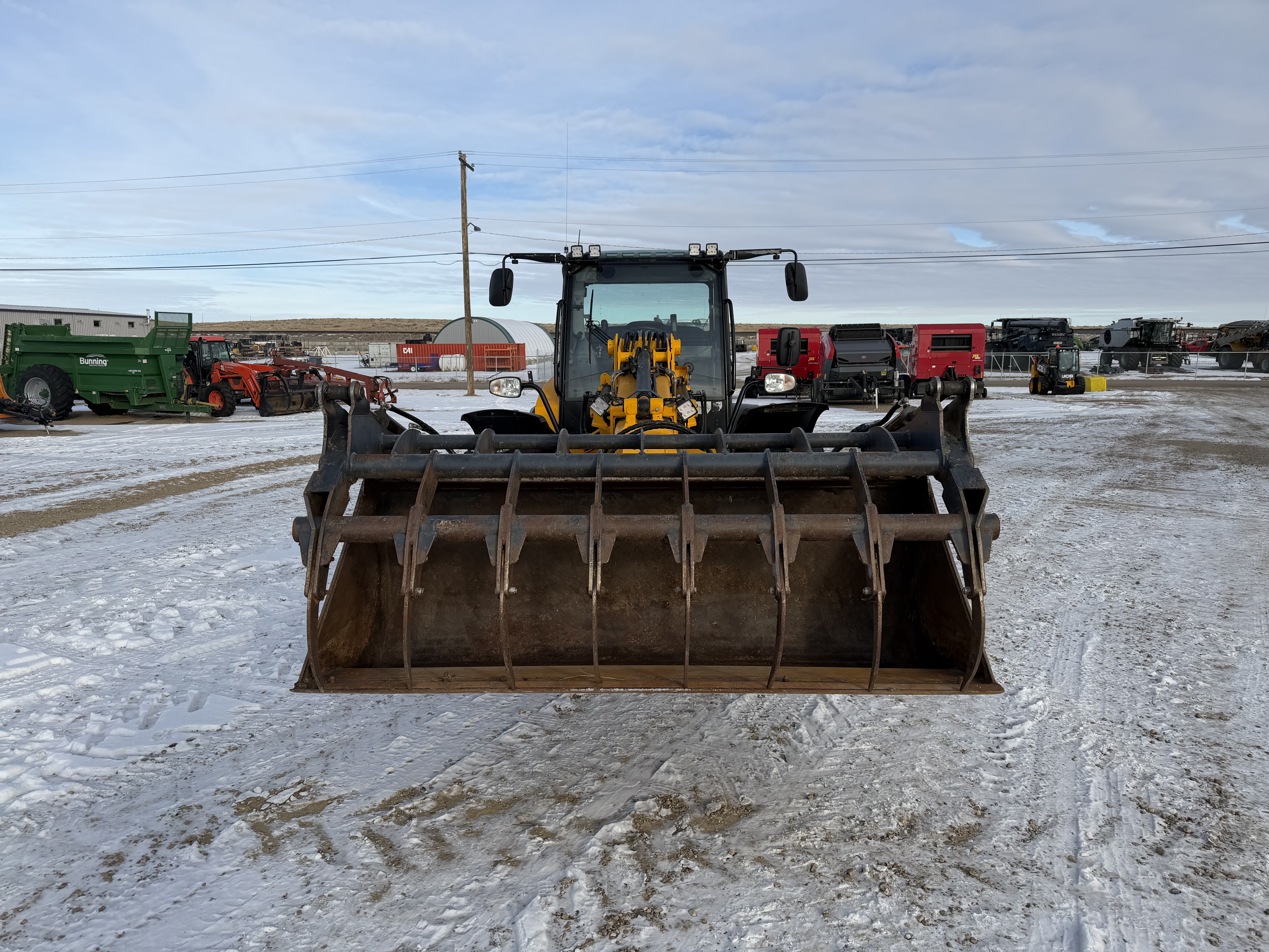 2022 JCB TM420 TeleHandler
