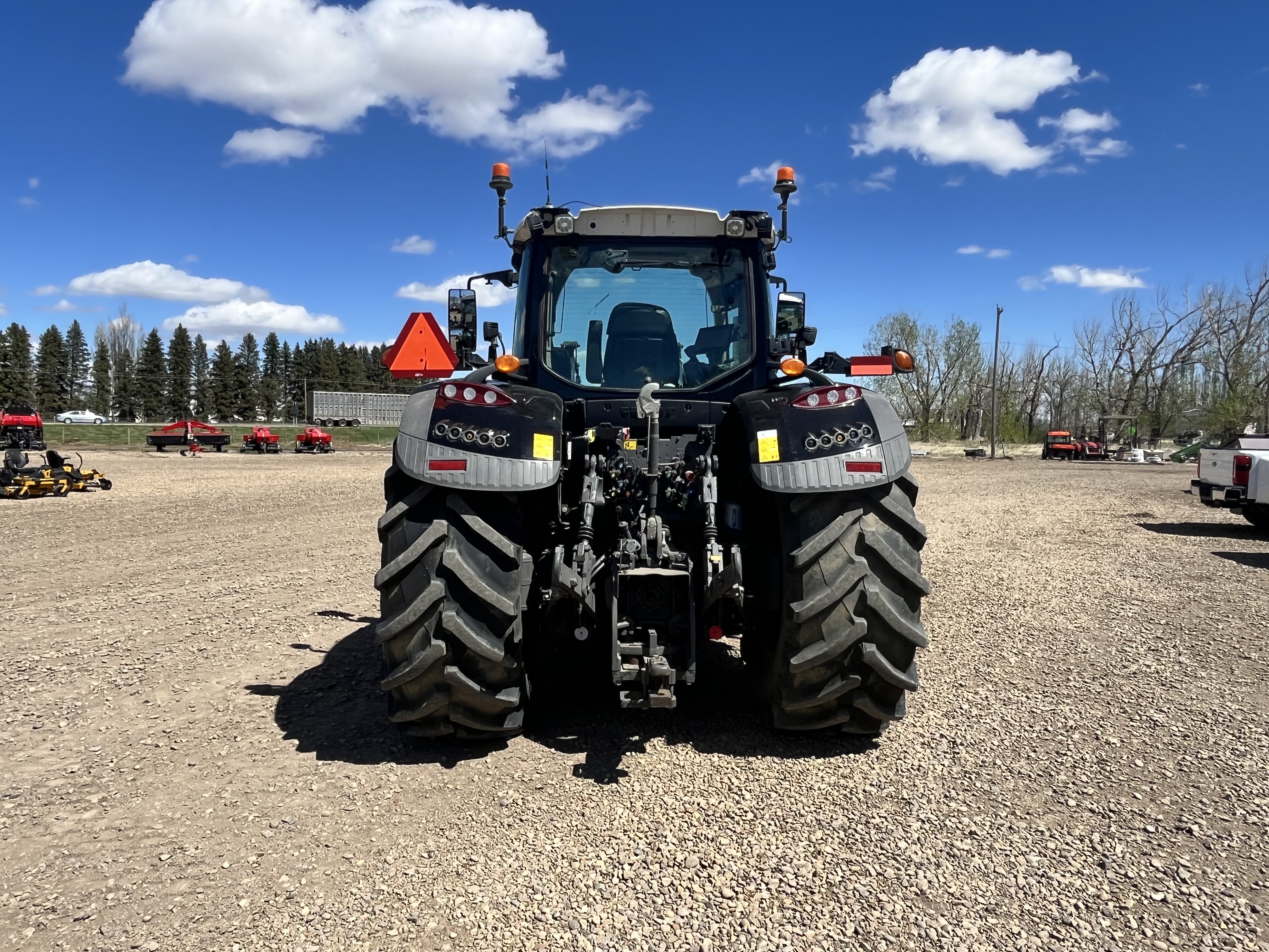 2022 Fendt 724 Gen6 Tractor