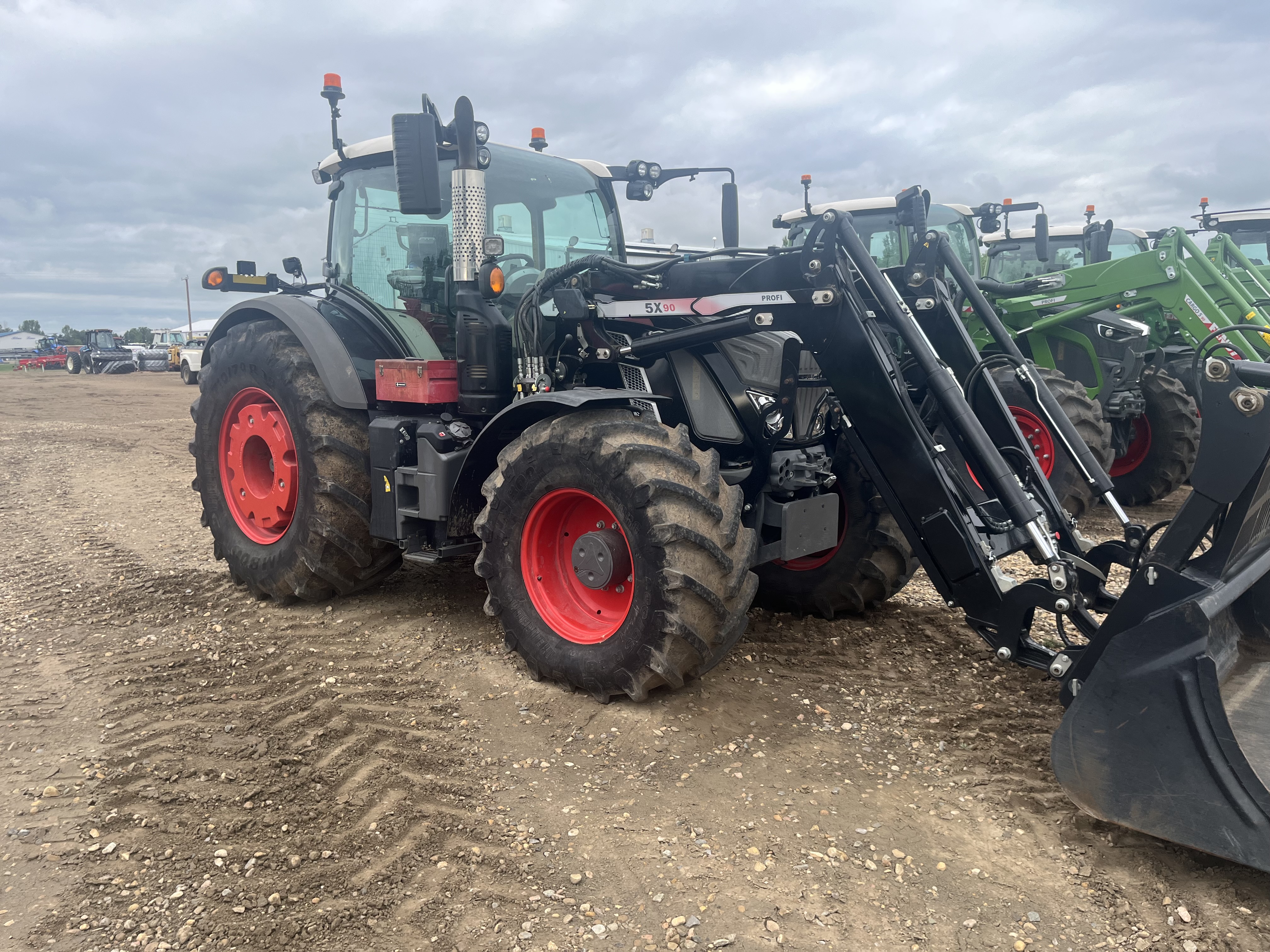2021 Fendt 724 Gen6 Tractor