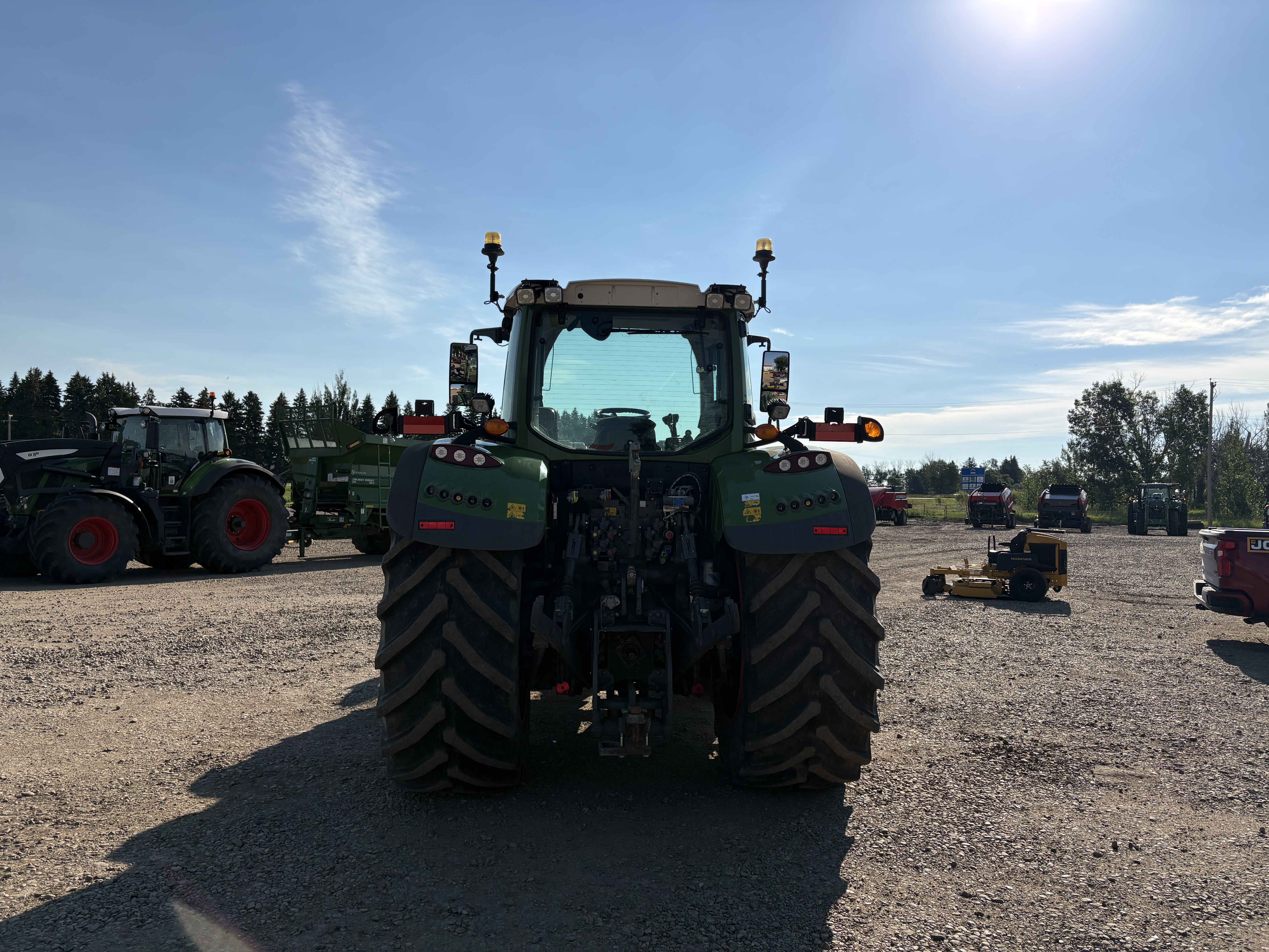 2019 Fendt 724S4 Tractor