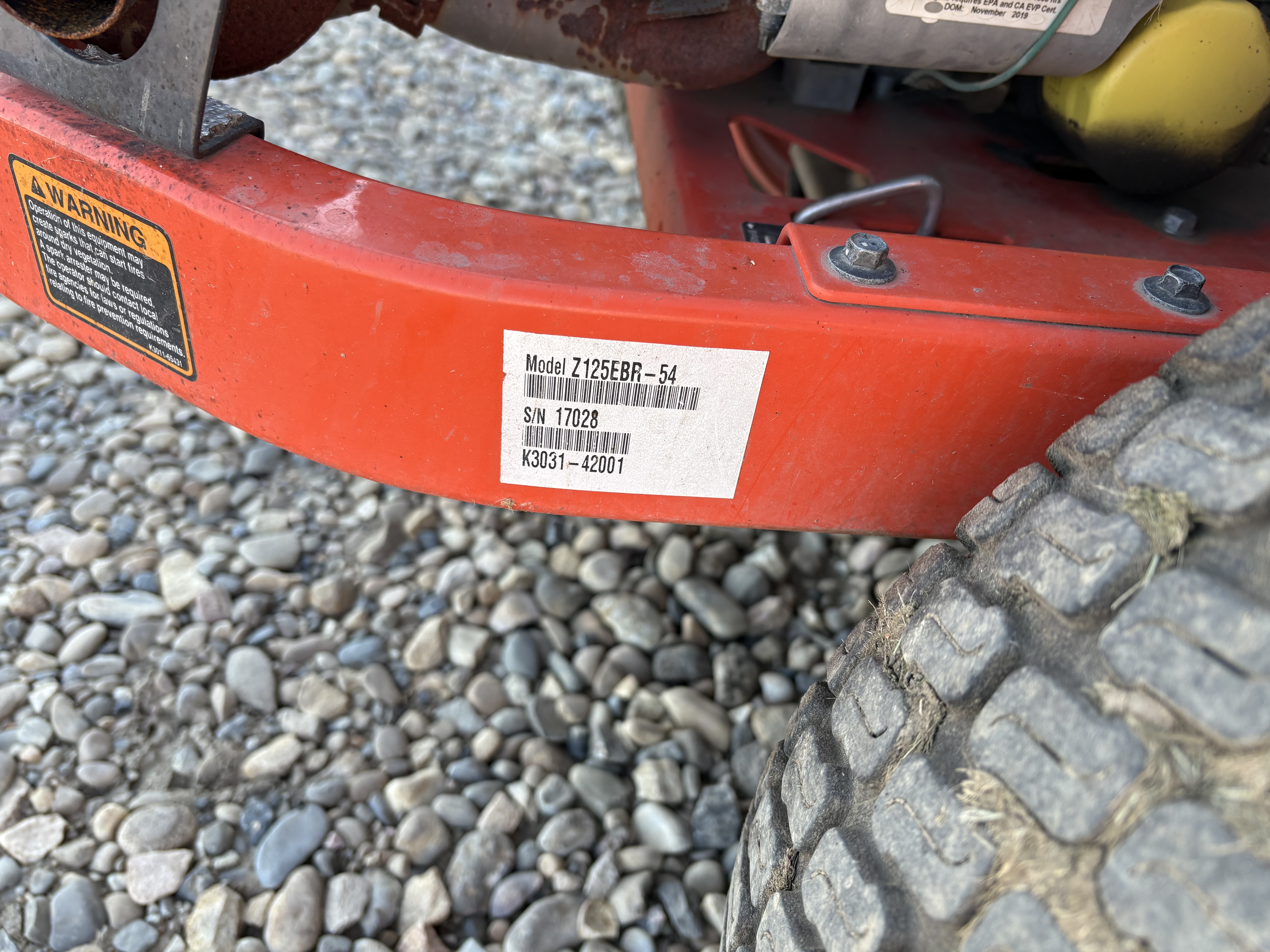 Kubota Z125E Mower/Zero Turn