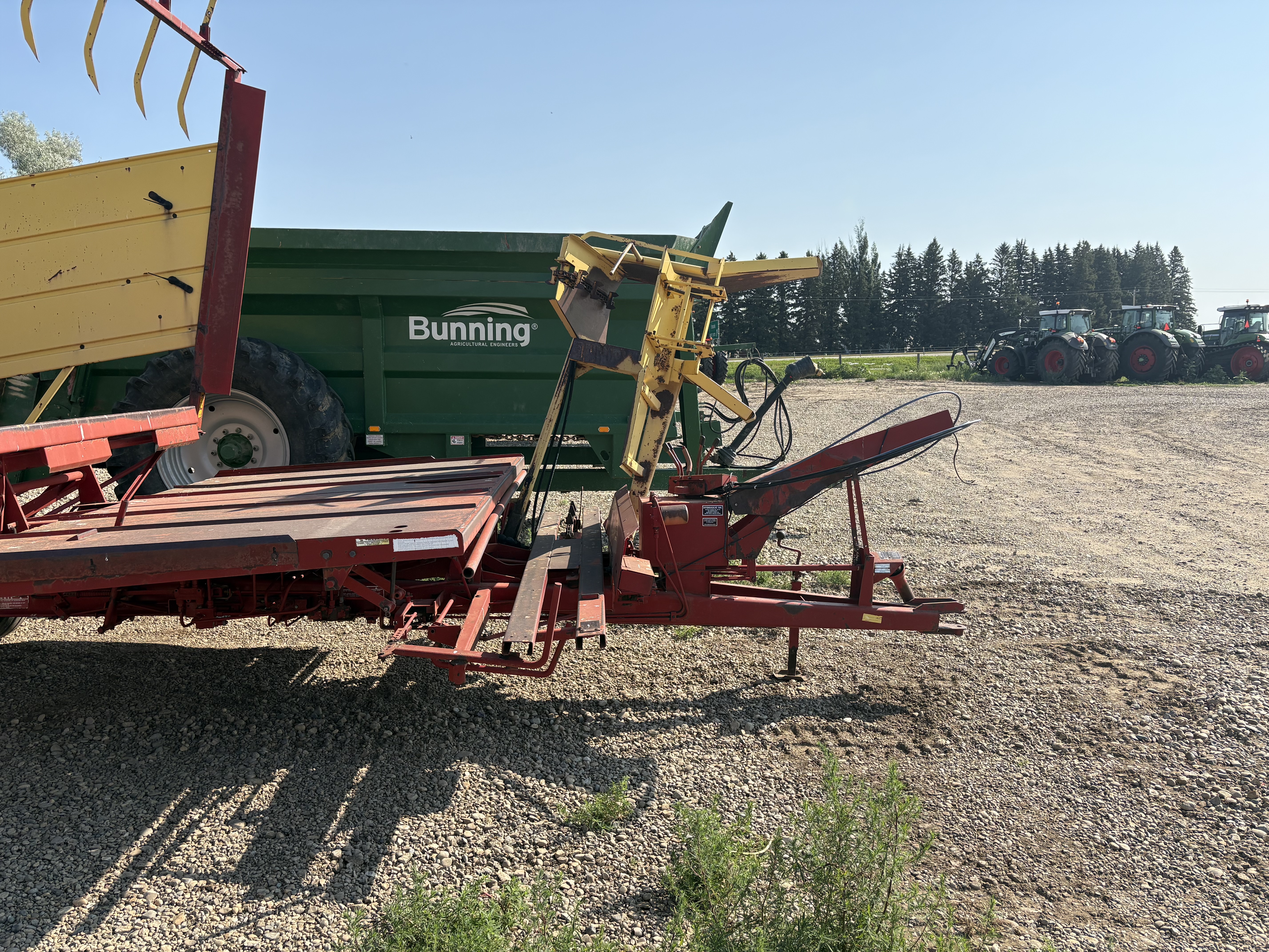 1974 New Holland Stackliner 1037 Bale Wagon