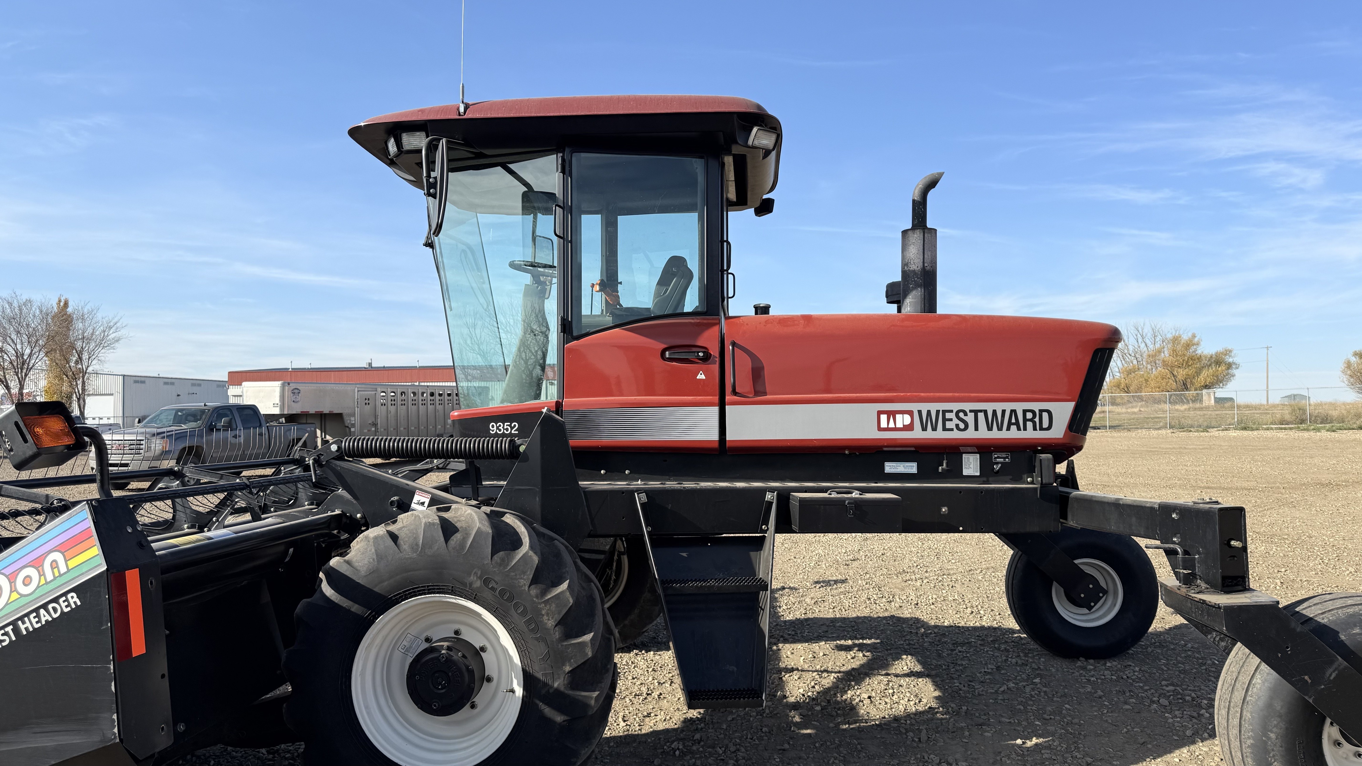 2003 MacDon 9352 Windrower
