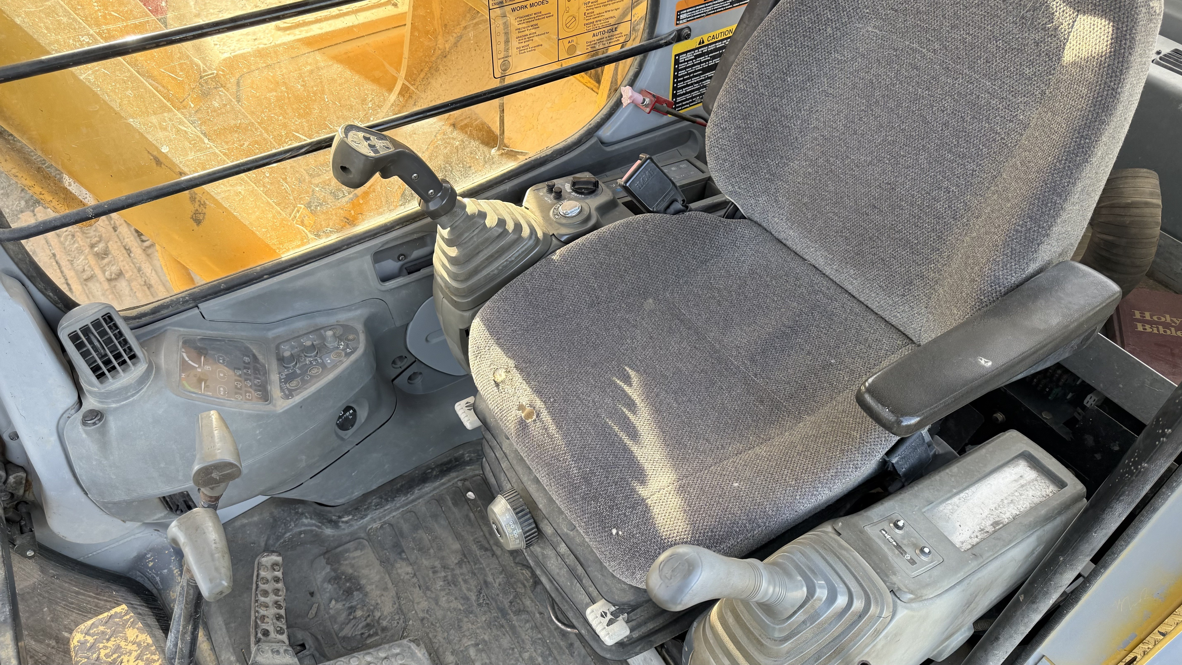 John Deere 270LC Excavator