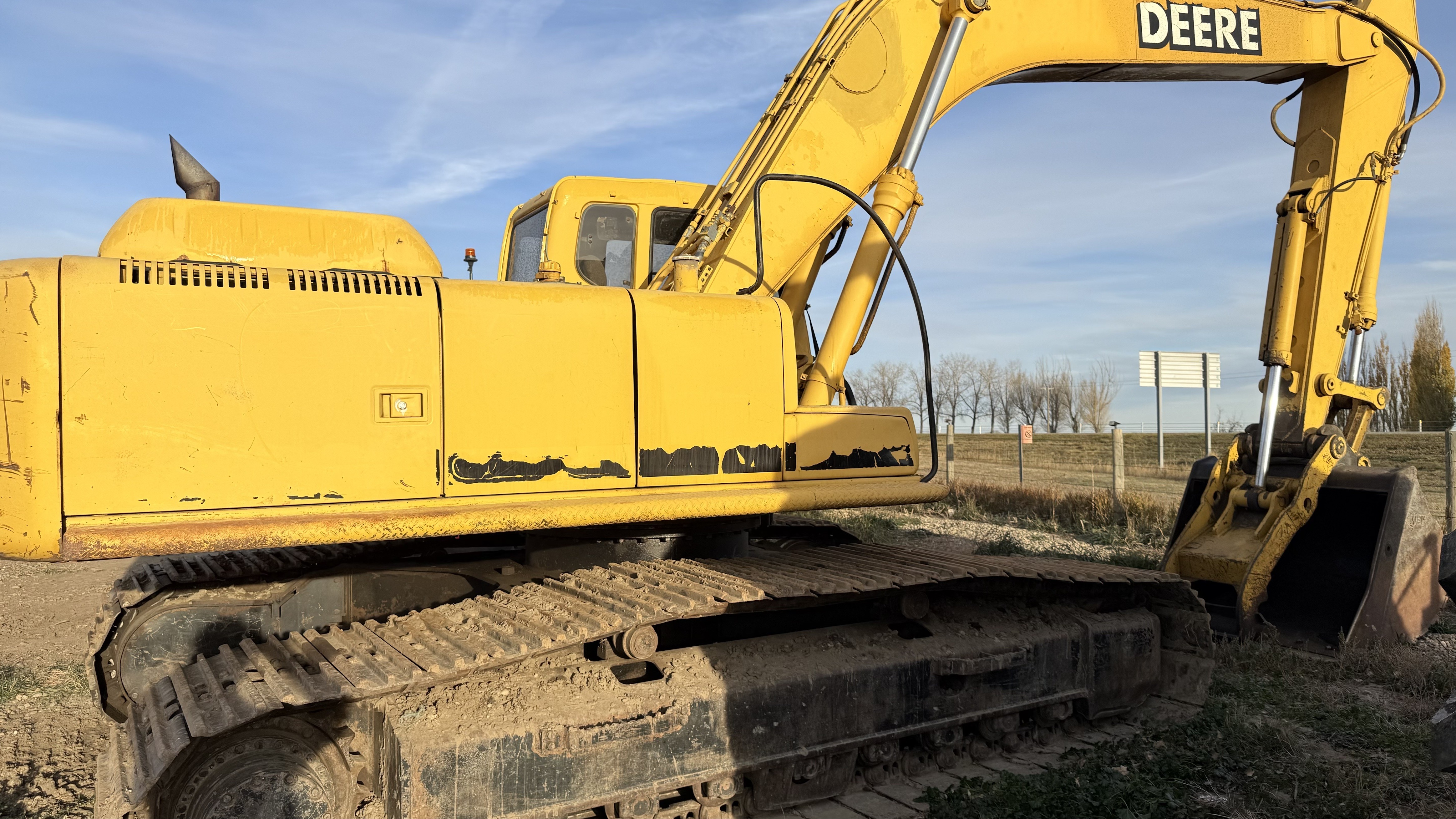 John Deere 270LC Excavator