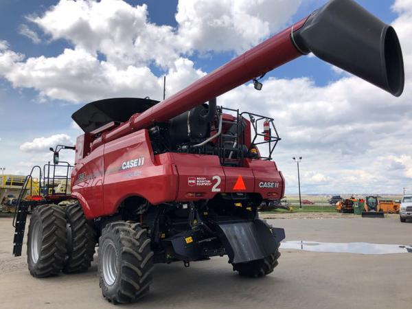 2019 Case 8250 Combine