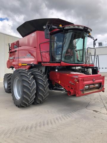 2019 Case 8250 Combine