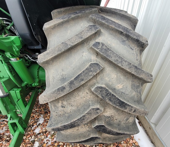 2019 John Deere 6130R Tractor