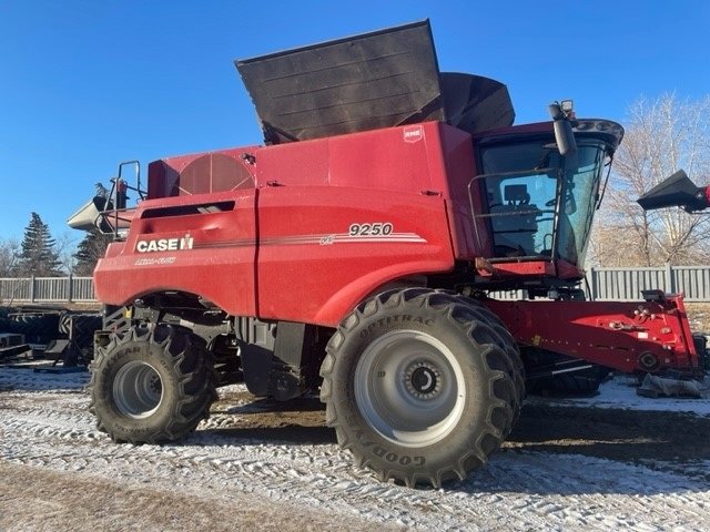 2022 Case 9250 Combine