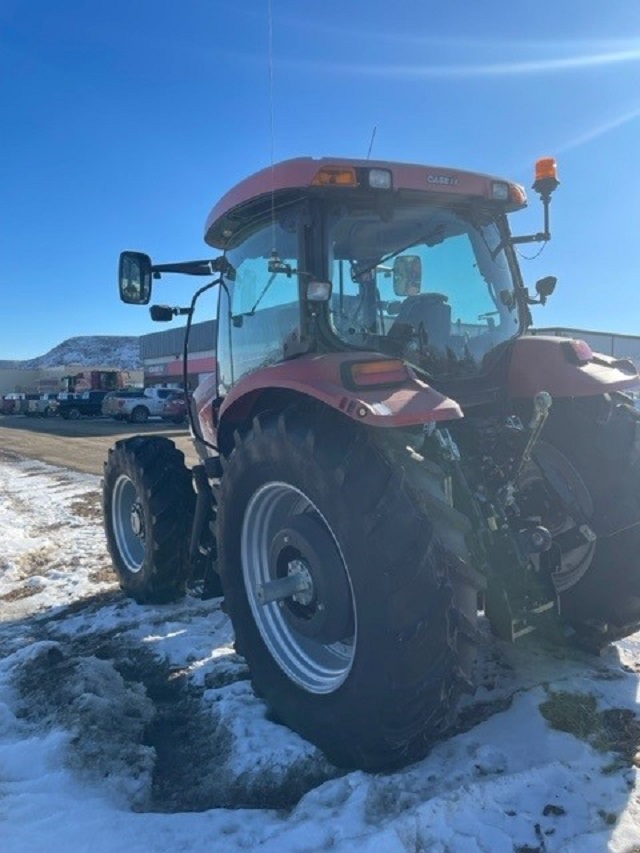 2011 Case MAX120 Tractor