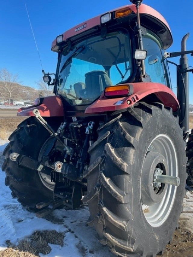 2011 Case MAX120 Tractor