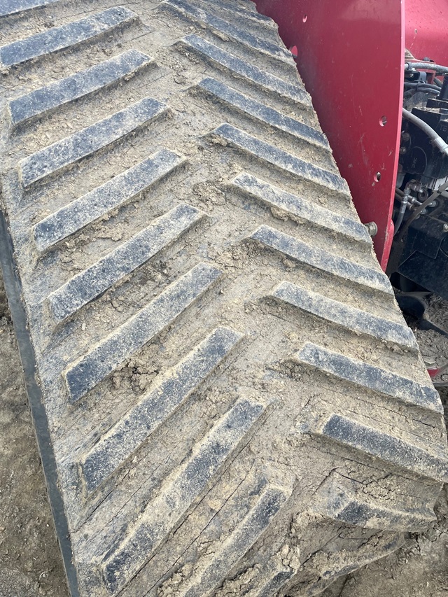 2015 Case 580Q Tractor Rubber Track