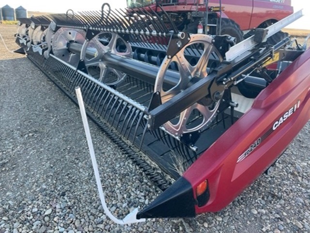 2024 MacDon FD240 Header Combine