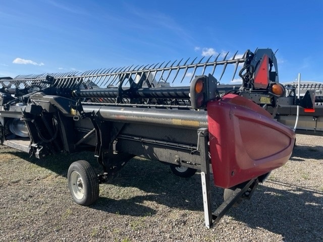 2017 MacDon FD75-35 Header Combine