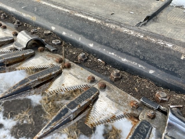 2021 MacDon FD140 Header Combine