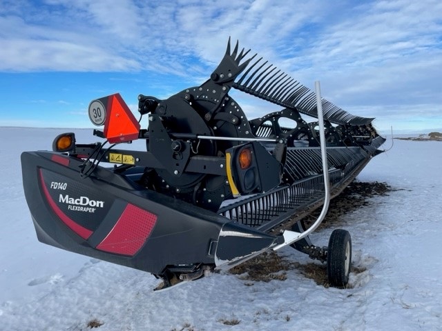 2021 MacDon FD140 Header Combine