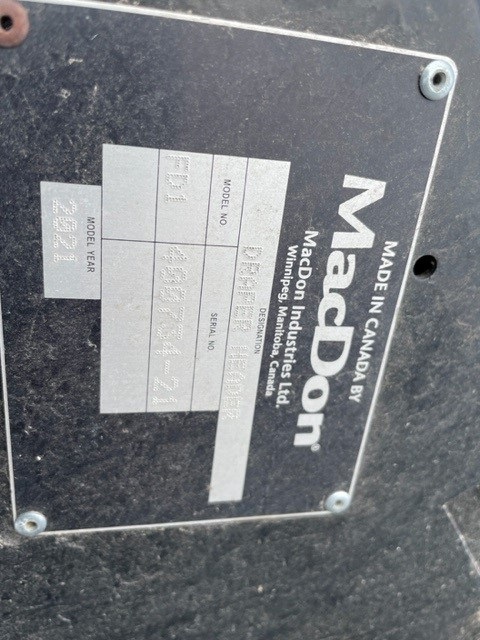 2021 MacDon FD140 Header Combine