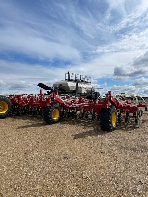 2022 Bourgault 3335-76 Seeding Tool