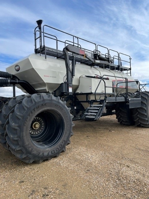 2022 Bourgault 3335-76 Seeding Tool