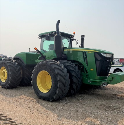 2015 John Deere 9620R Tractor 4WD