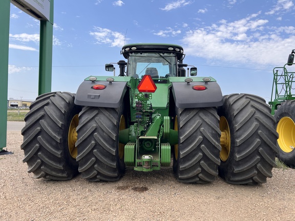 2015 John Deere 9620R Tractor 4WD