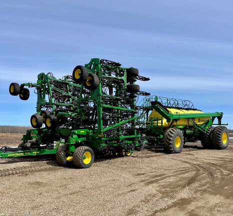 2021 John Deere P576 Air Seeder