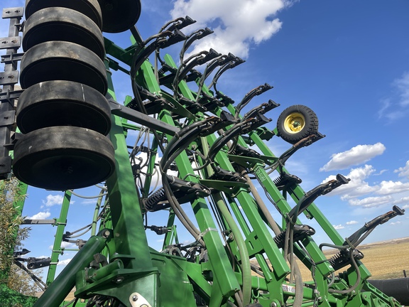 2014 John Deere 1830 Air Seeder