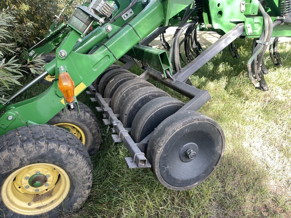 2014 John Deere 1830 Air Seeder