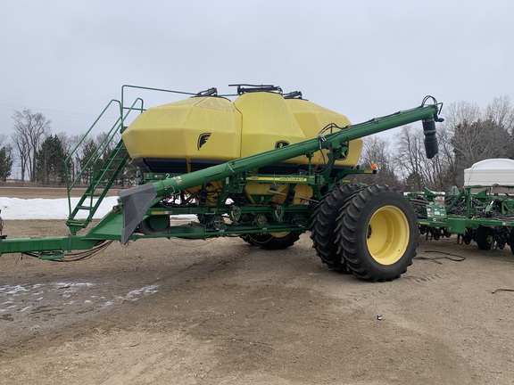 2013 John Deere 1870 Air Seeder