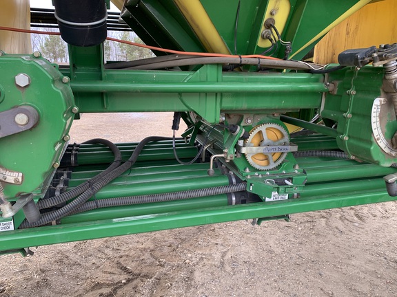 2013 John Deere 1870 Air Seeder