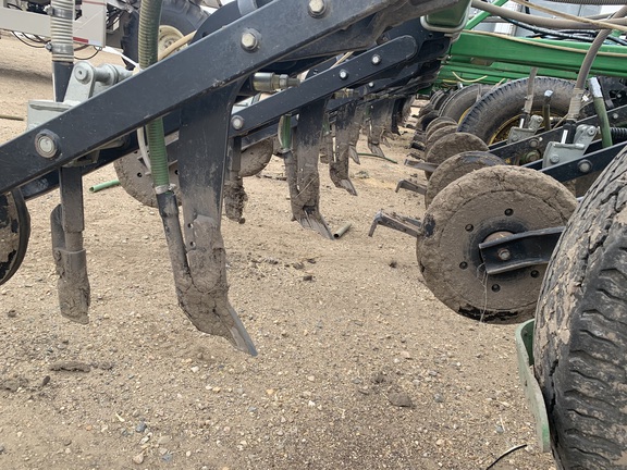 2013 John Deere 1870 Air Seeder