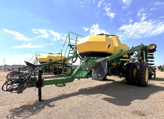 2013 John Deere 1870 Air Seeder