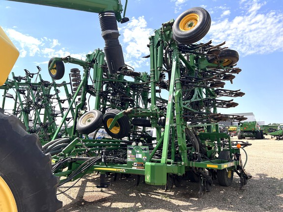 2013 John Deere 1870 Air Seeder