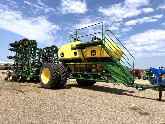 2013 John Deere 1870 Air Seeder