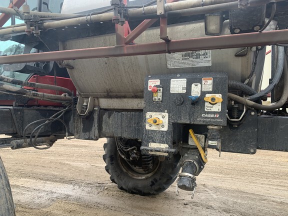 2014 Case IH Patriot 4430 Sprayer/High Clearance